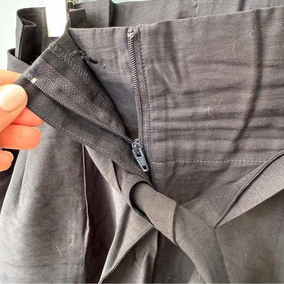 Lost + Wander NWOT Bloody Mary Cropped Belted Wide‎ Leg Pants in Black. Medium